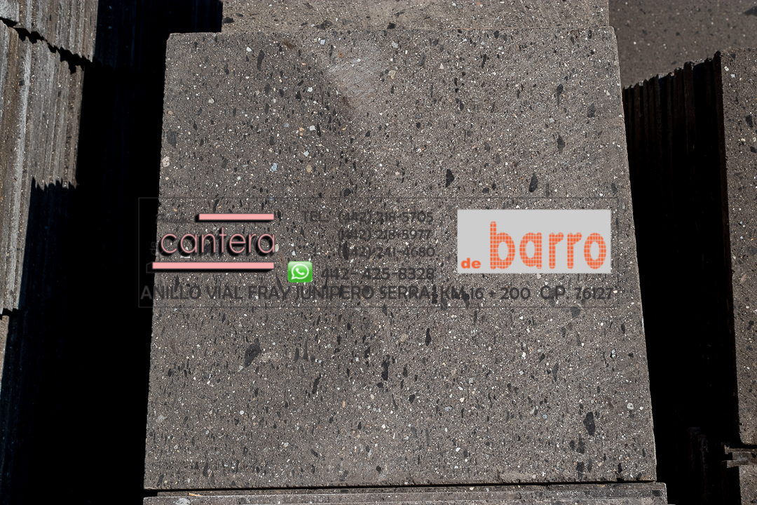 Cantera Laminada Negra