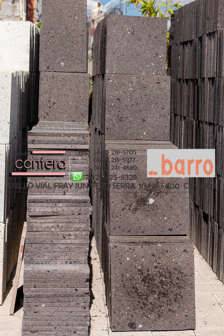 Cantera Laminada Negra